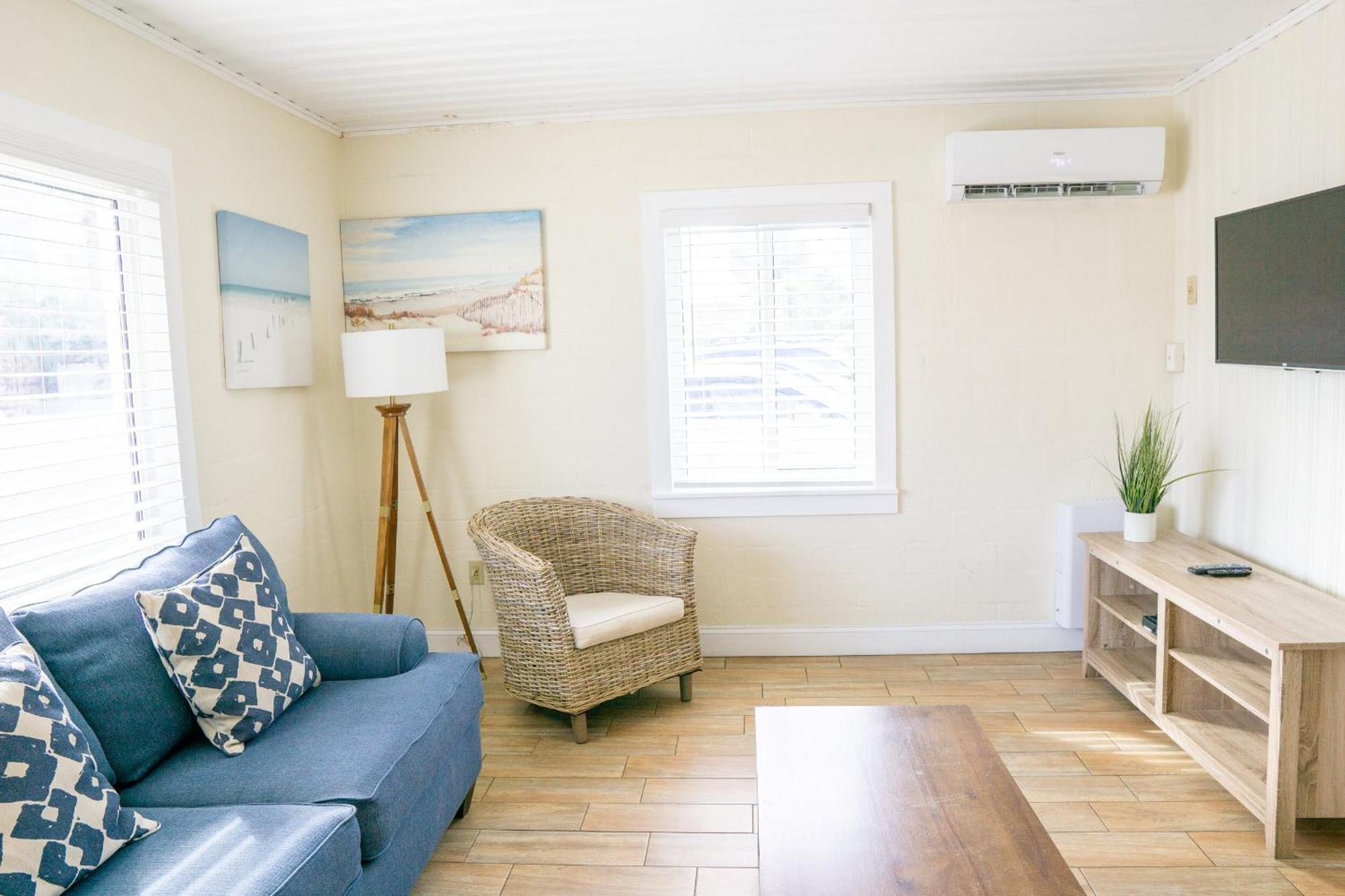 The Molloy - Treasure Island Suites & Cottages セント・ピート・ビーチ エクステリア 写真